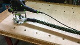 Perçage diamètre 20 mm avec coupe au centre.